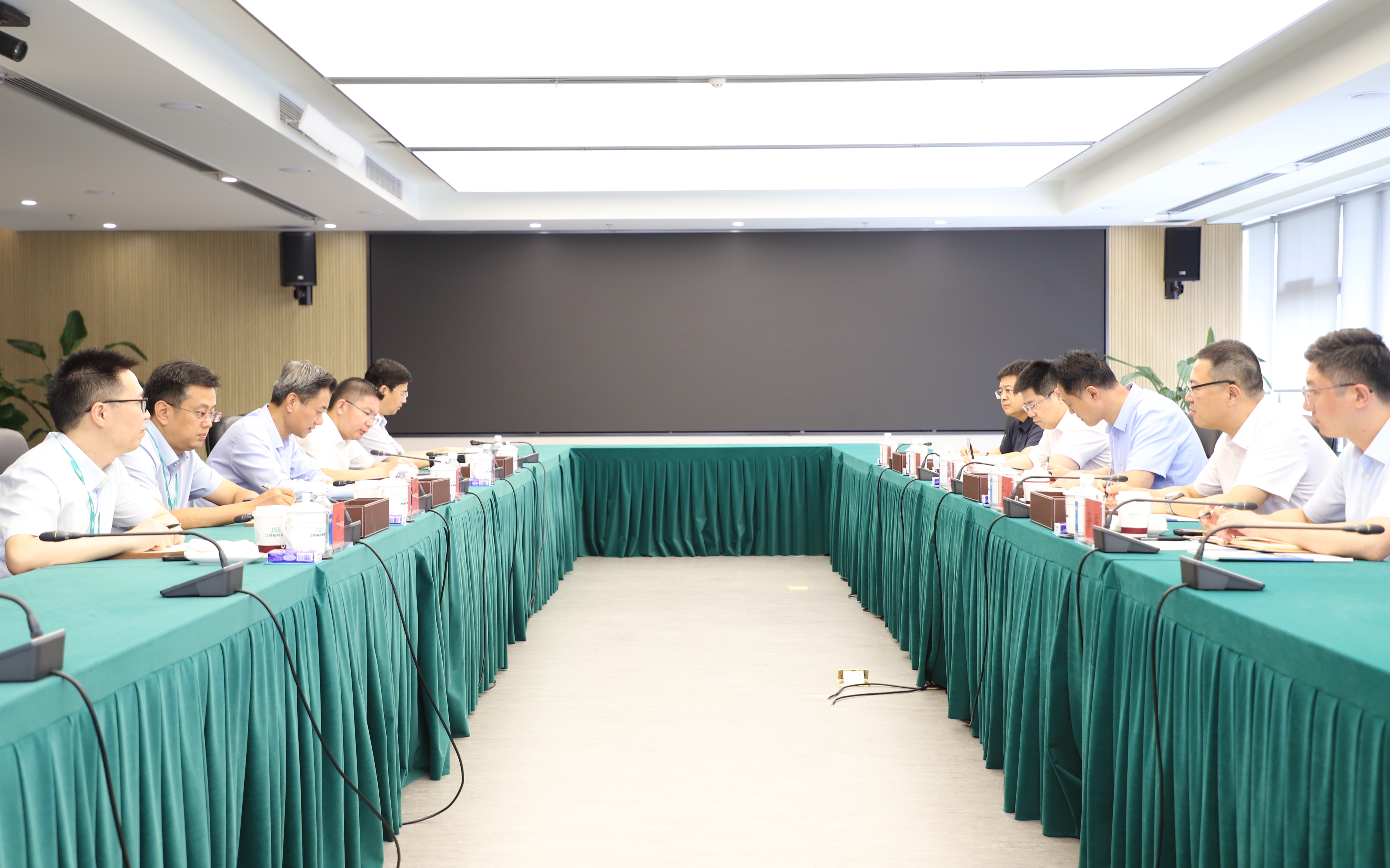 1757571386210.jpg 11.jpg